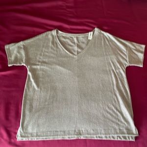 NWT Old Navy Boyfriend T-Shirt, size XL